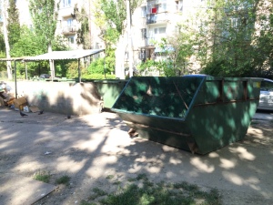 ул. Ефремова, 16